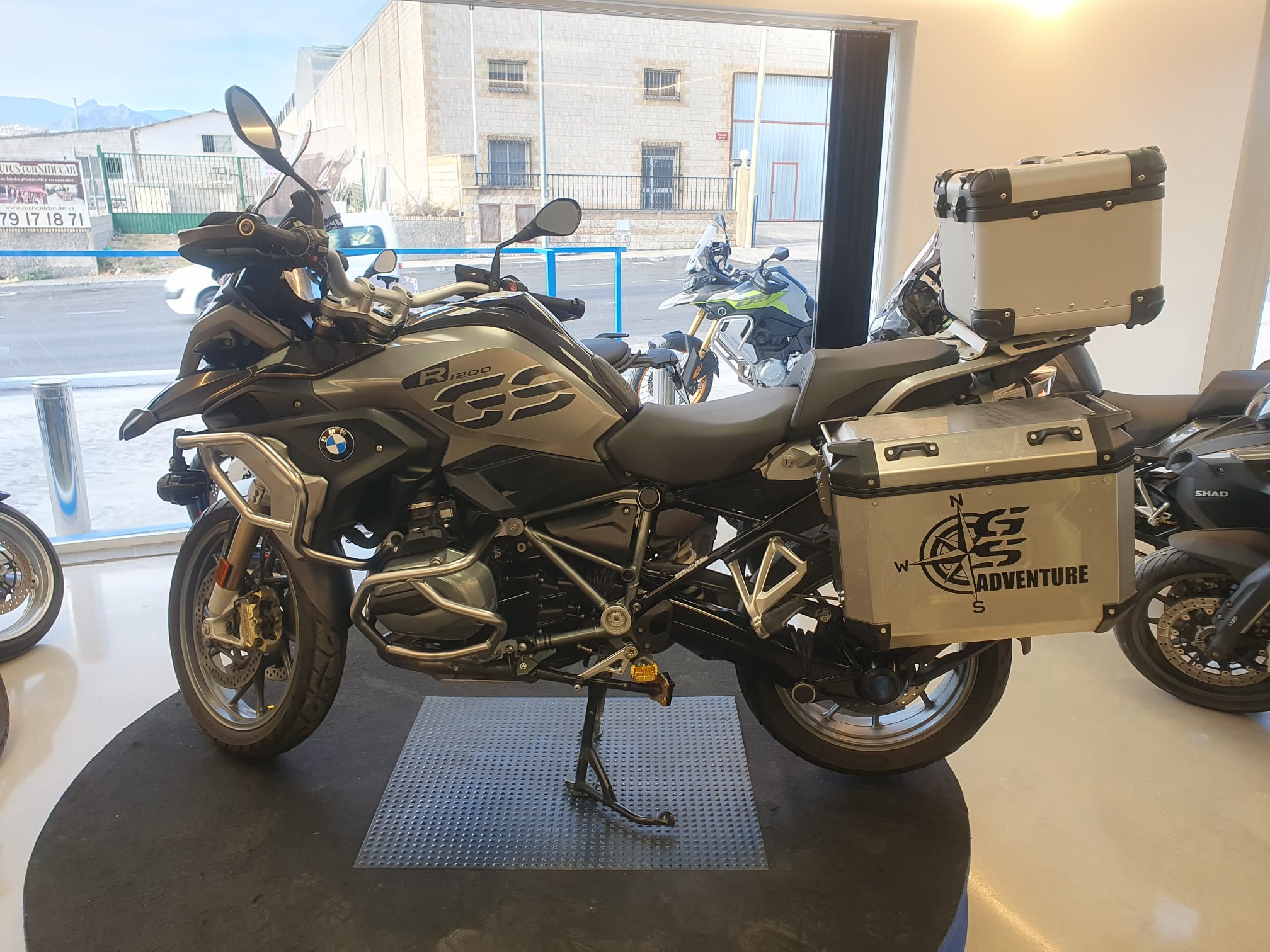 8b7c4a0a-d638-40c8-9096-08546f6da9d1