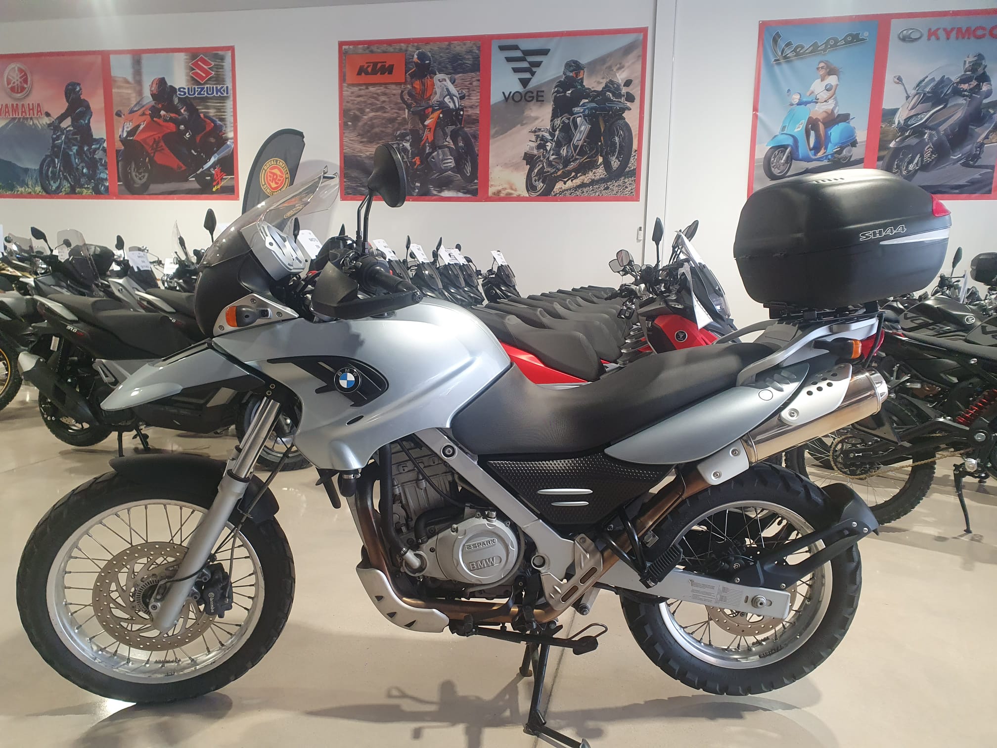 32352988-7b03-433b-afec-3003c2ccdc23